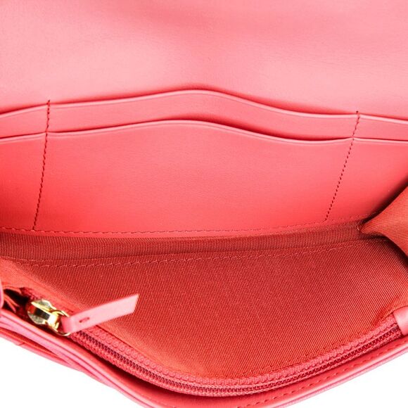 Chanel 19 Flap Wallet Quilted Lambskin Small Pink - Picture 6 of 7